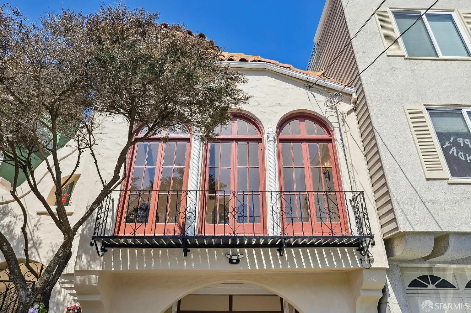 New Home for the Family: Keys Handed Off in SF