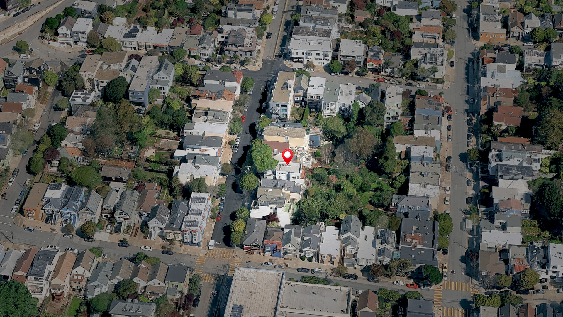 Aerial view of 553 Douglass St, San Francisco, CA 94114