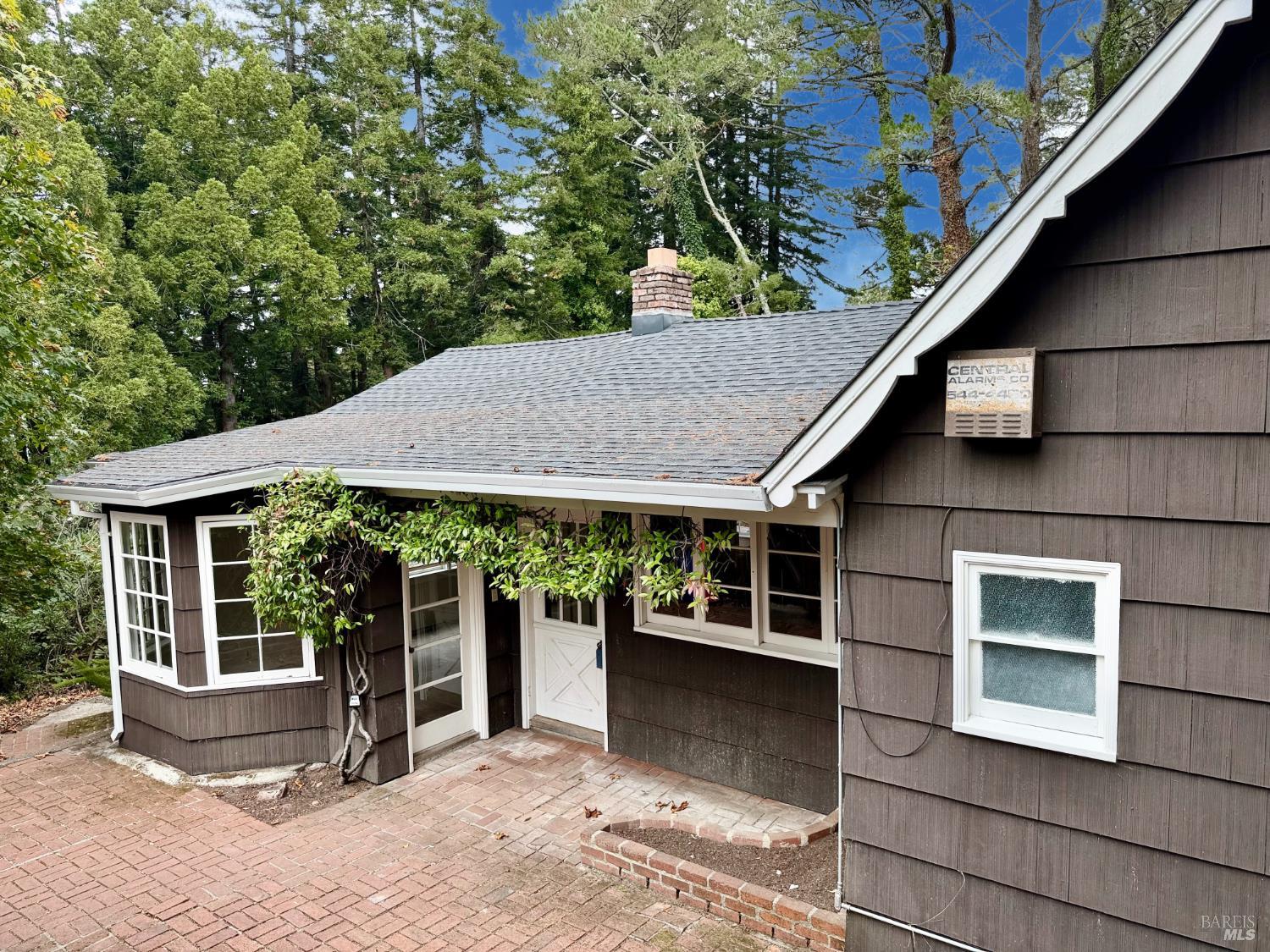 8 Sunset Lane, Mill Valley